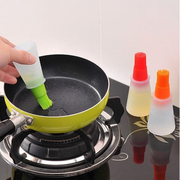 Portable Silicone Oil Bottle With Brush